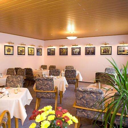 Central Inn Hotel Garni Eppelborn المظهر الخارجي الصورة